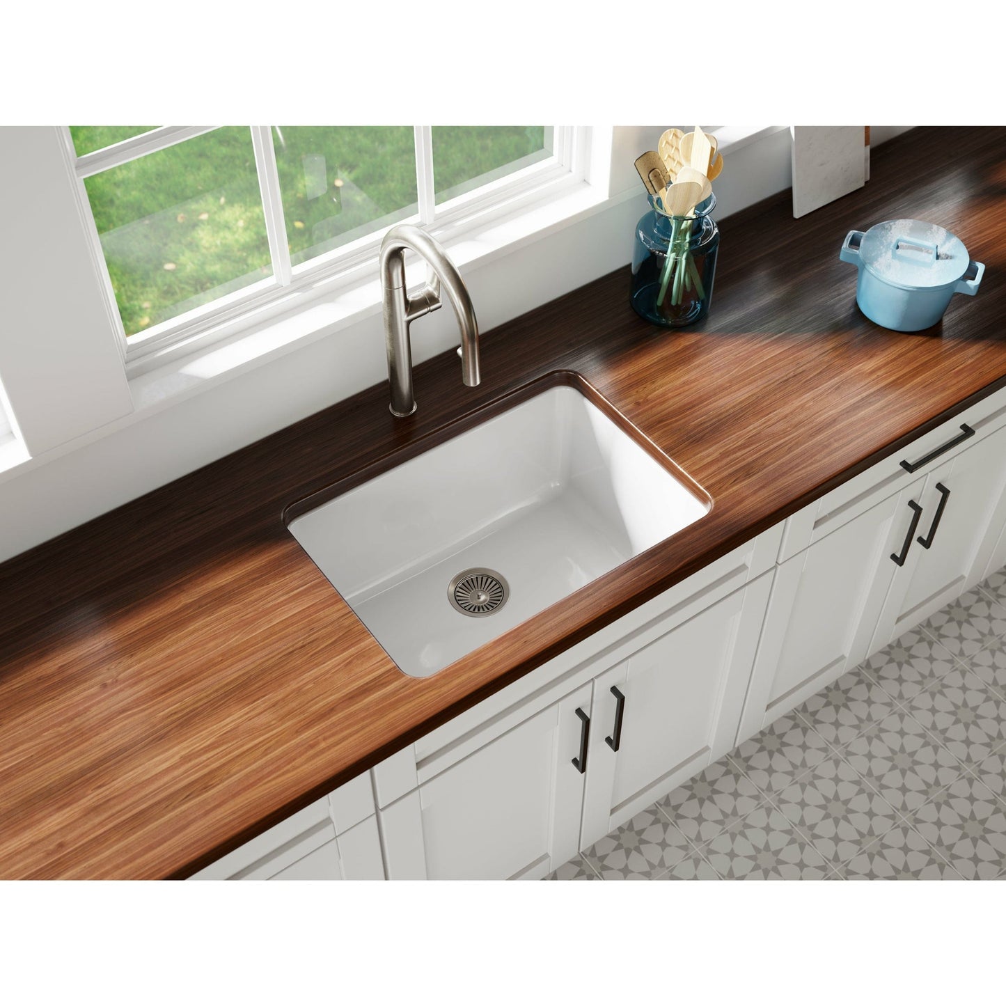 LaToscana 27'' Undermount or Drop-in Fireclay Farmhouse Sink in White